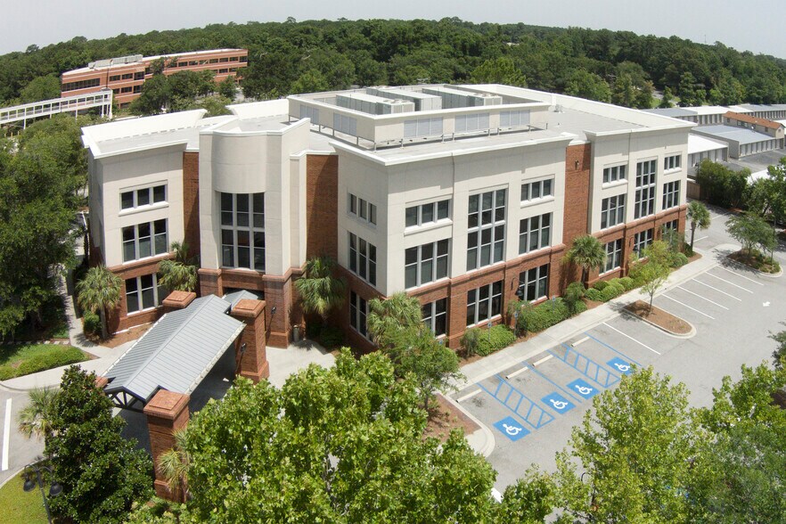 More Photos Of 1280 Hospital Dr, Mount Pleasant Medical For Lease