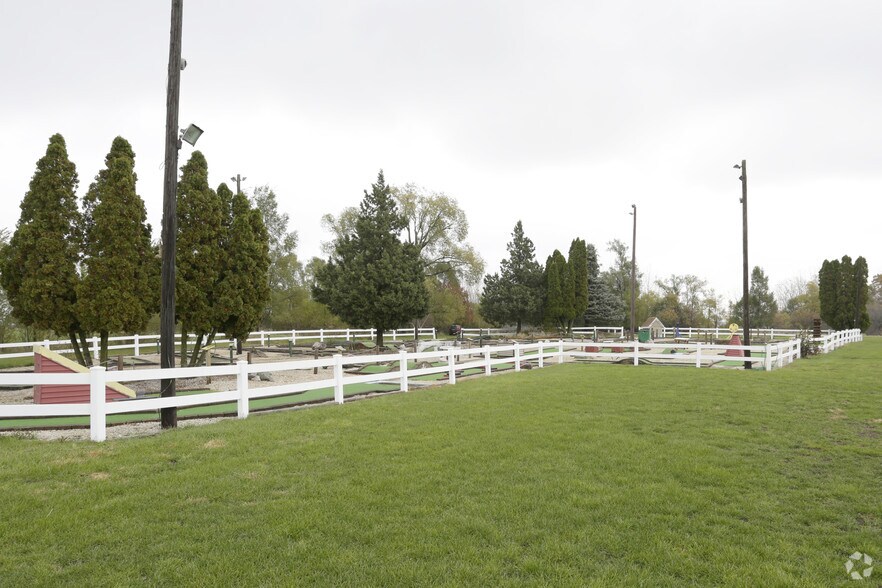 More Photos Of 2770 S Centerville Rd, Sturgis Golf Course Driving Range For Sale