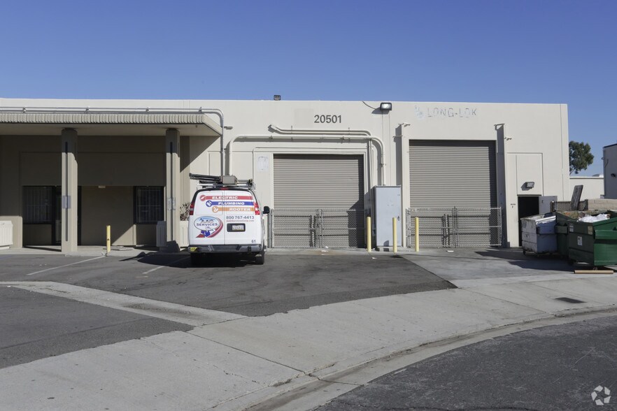 More Photos Of 20501-20507 Belshaw Ave, Carson Distribution For Lease