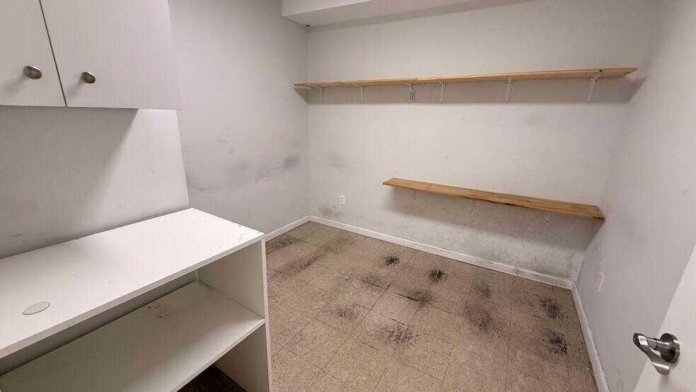 More Photos Of 1648 E 14th St, Brooklyn Medical For Lease