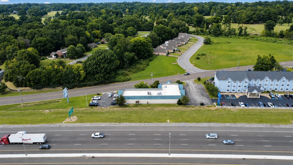 More Photos Of 256 Vann Dr, Jackson Storefront Retail Office For Sale