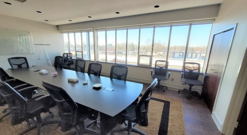 More Photos Of 20800 Southfield Rd, Southfield Unknown For Lease