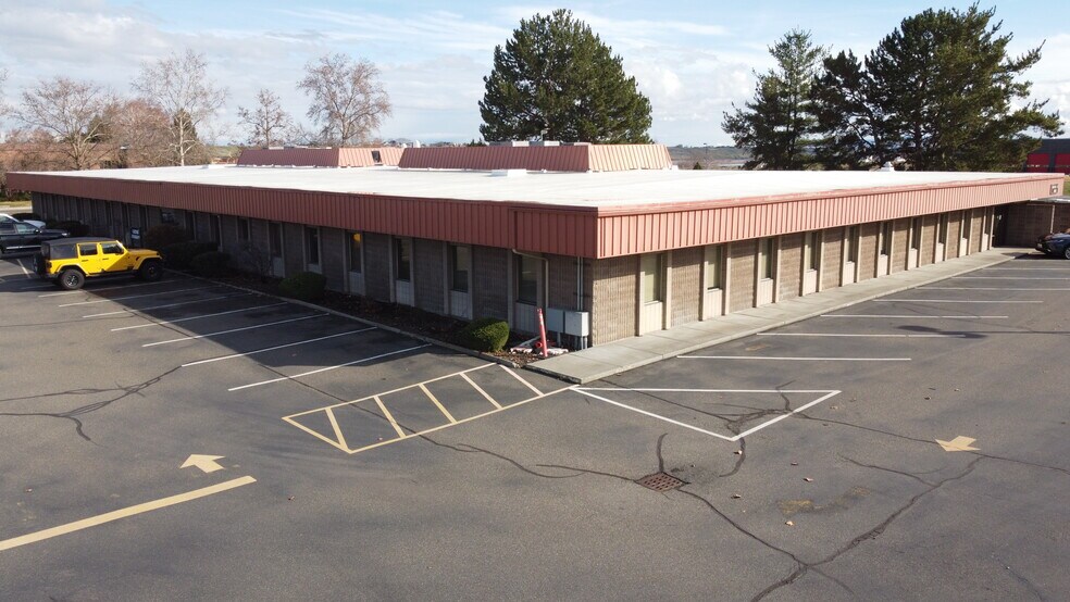More Photos Of 3160 George Washington Way, Richland Office For Lease