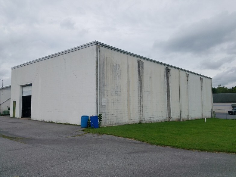 More Photos Of 19 1st St, Virginville Manufacturing For Sale
