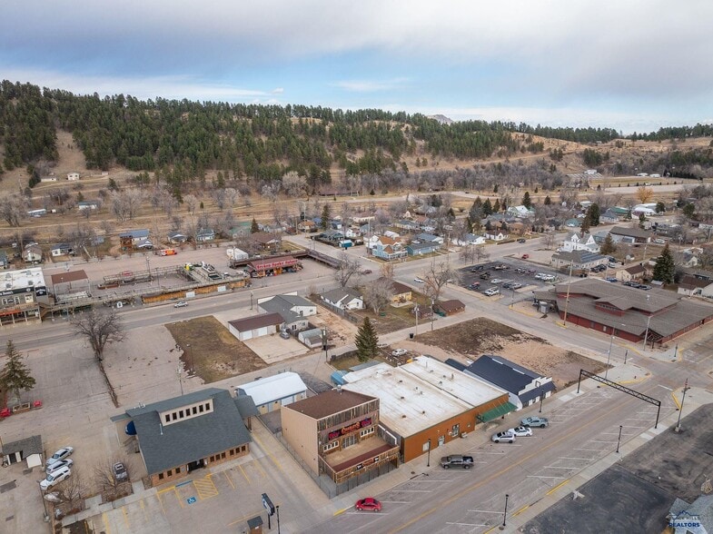 More Photos Of 947 Main St, Sturgis Sports And Entertainment For Sale