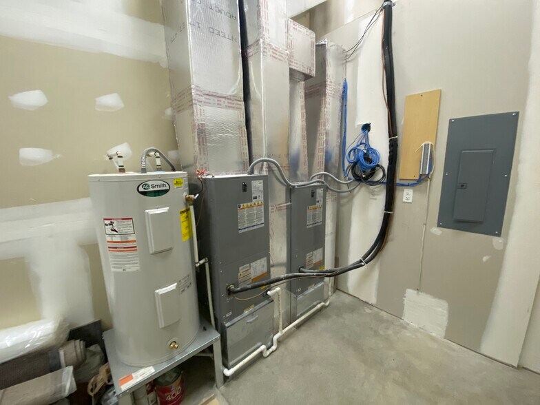 More Photos Of 12574 Promise Creek Ln, Fishers Light Distribution For Sale