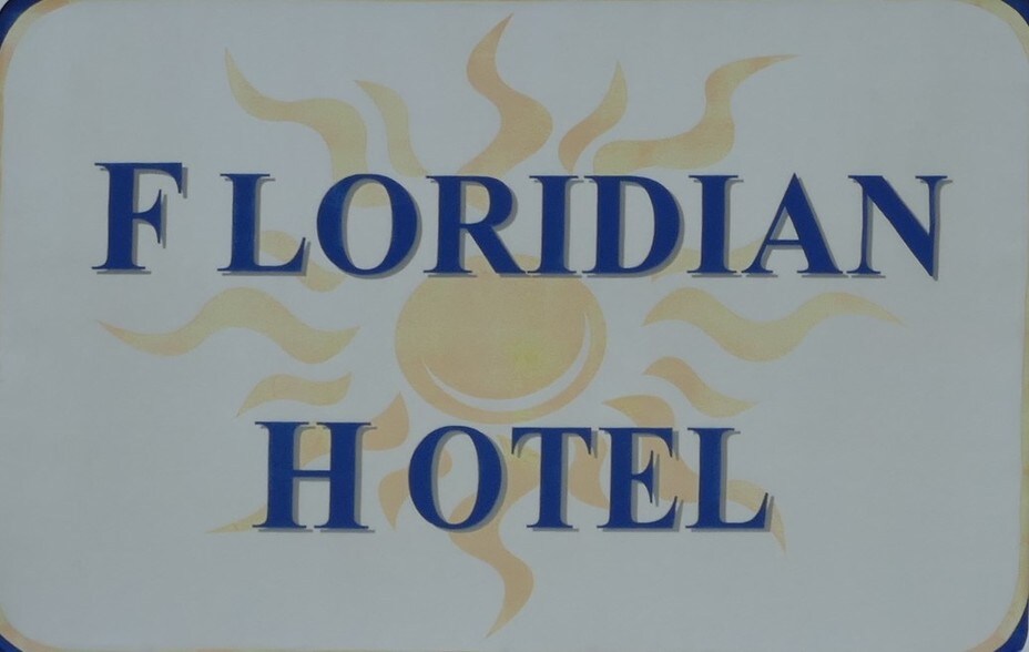 More Photos Of 990 N Homestead Blvd, Homestead Hotel For Sale