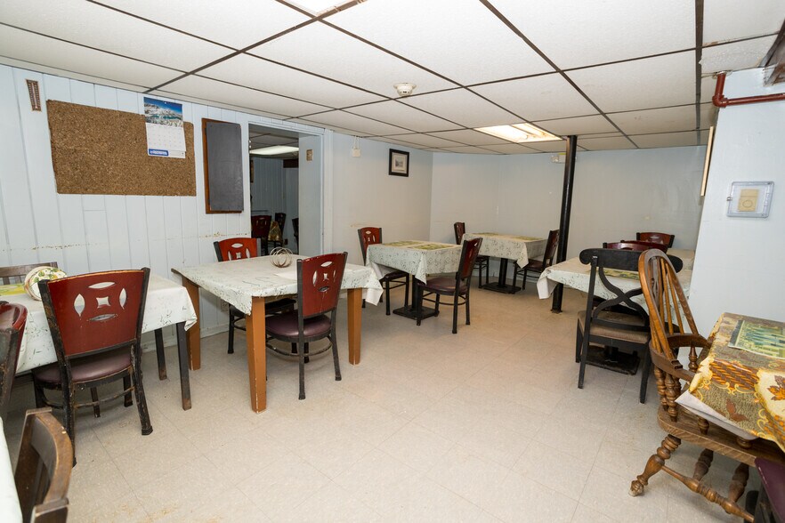 More Photos Of 146 S Munn Ave, East Orange Skilled Nursing Facility For Sale