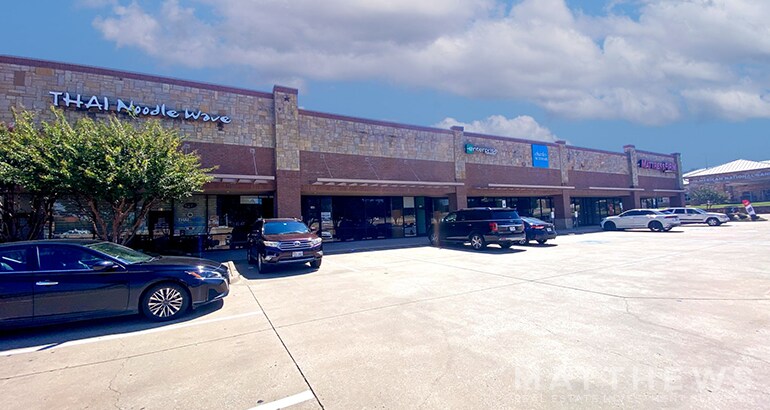 More Photos Of 2775 S Central Expy, McKinney Storefront For Lease