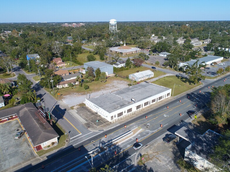 More Photos Of 1620 W Cervantes St, Pensacola Freestanding For Sale