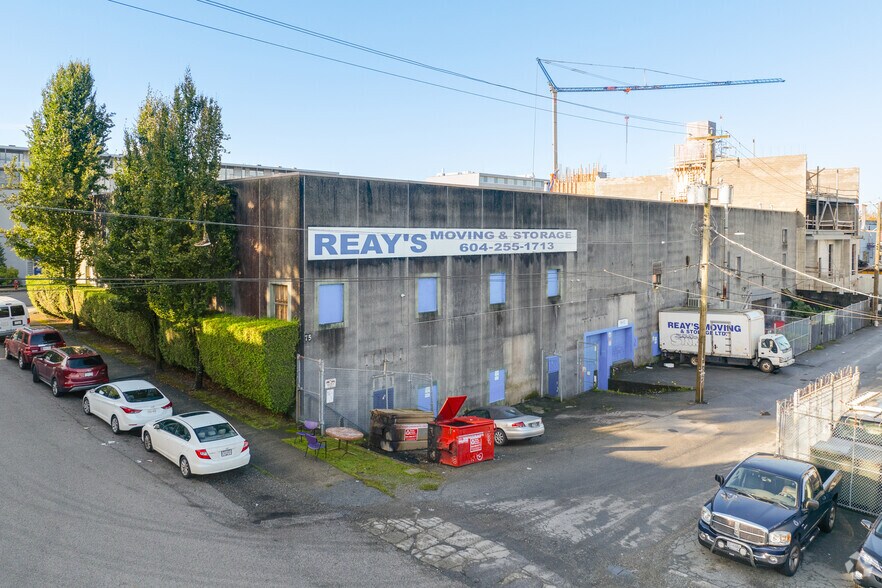 More Photos Of 1967 Triumph St, Vancouver Warehouse For Sale