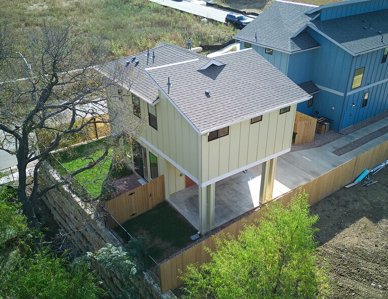 More Photos Of 2608 Bristol Dr, Austin Multifamily For Sale