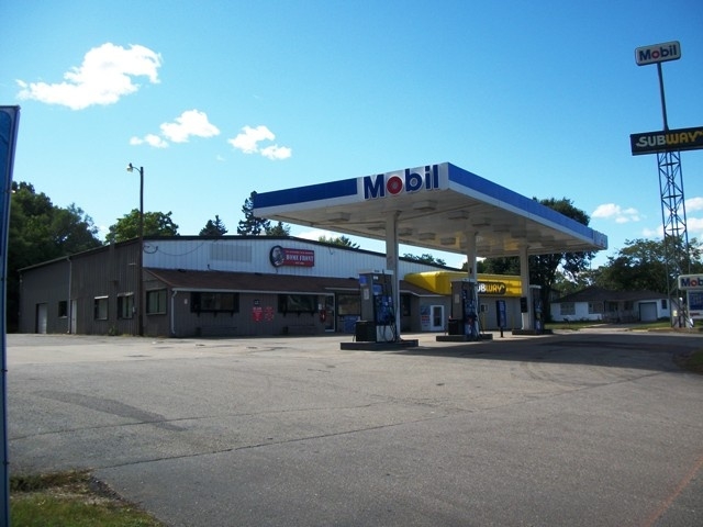 Primary Photo Of 200 Hwy 12, Camp Douglas Convenience Store For Sale