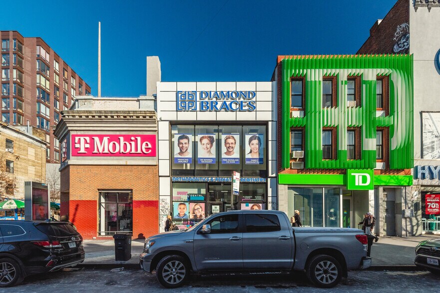Primary Photo Of 22 Graham Ave, Brooklyn Storefront For Sale