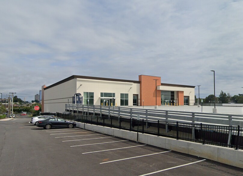More Photos Of 71-110 Nardozzi Pl, New Rochelle General Retail For Lease