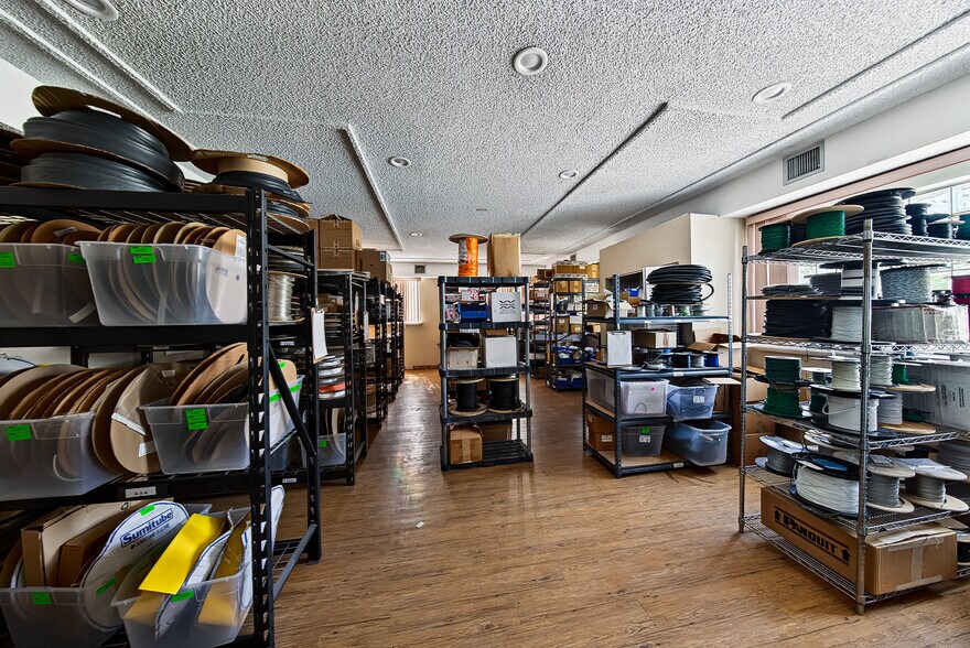 More Photos Of 936-940 NW 1st St, Fort Lauderdale Warehouse For Sale