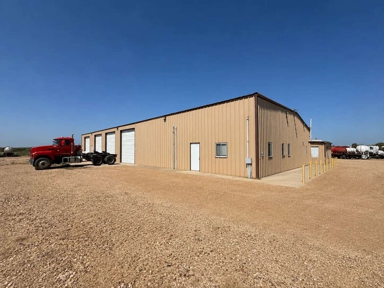Primary Photo Of 1722 FM 1582, Pearsall Service For Sale