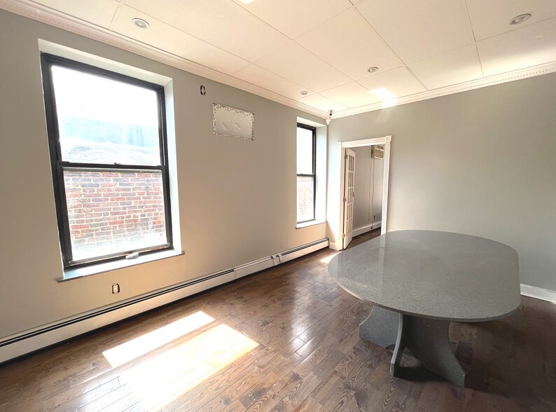 More Photos Of 901 Sheridan Ave, Bronx Storefront Retail Office For Lease