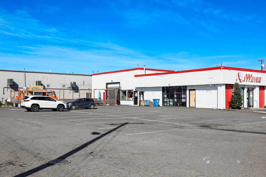 More Photos Of 2425 25th St SE, Salem Freestanding For Sale