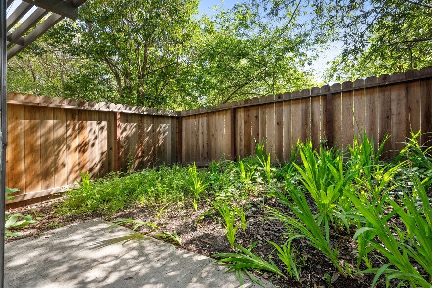 More Photos Of 4840 San Pablo Dam Rd, El Sobrante Apartments For Sale