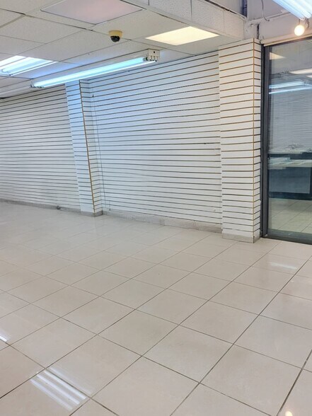 More Photos Of 777 NW 72nd Ave, Miami General Retail For Lease