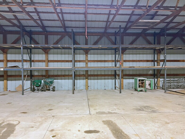 More Photos Of 2010 Schaper Ave, Erie Warehouse For Sale