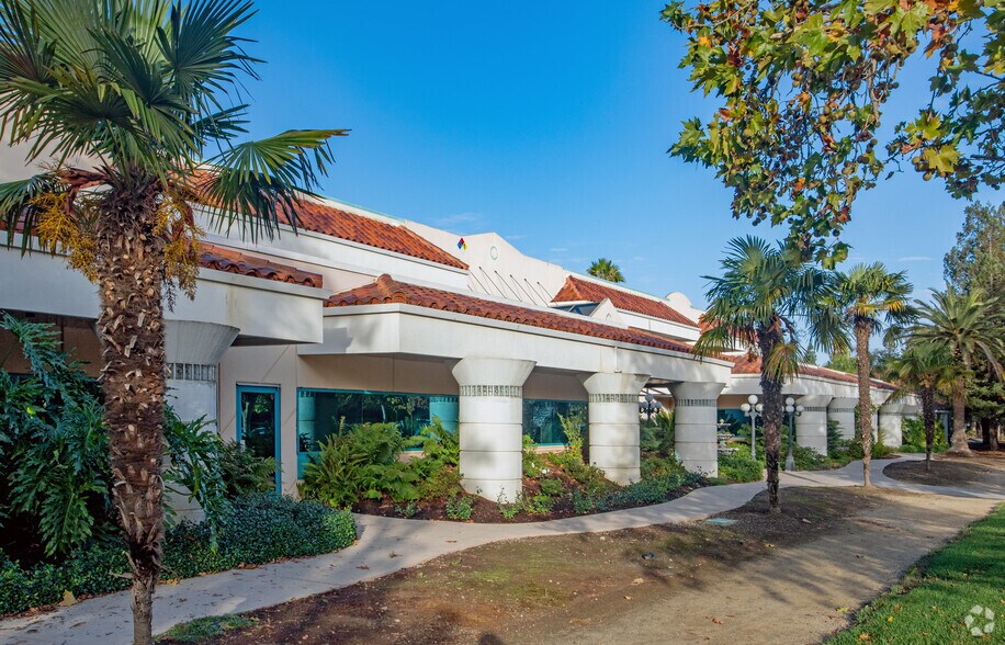 More Photos Of 700 Jarvis Dr, Morgan Hill Research And Development For Sale