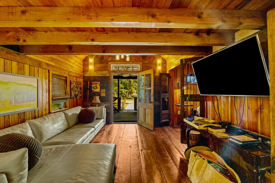 More Photos Of 438 Kessler Loop, Guyton Hospitality For Sale