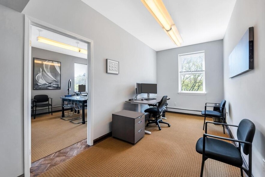 More Photos Of 39 Main St, Northport Office For Lease