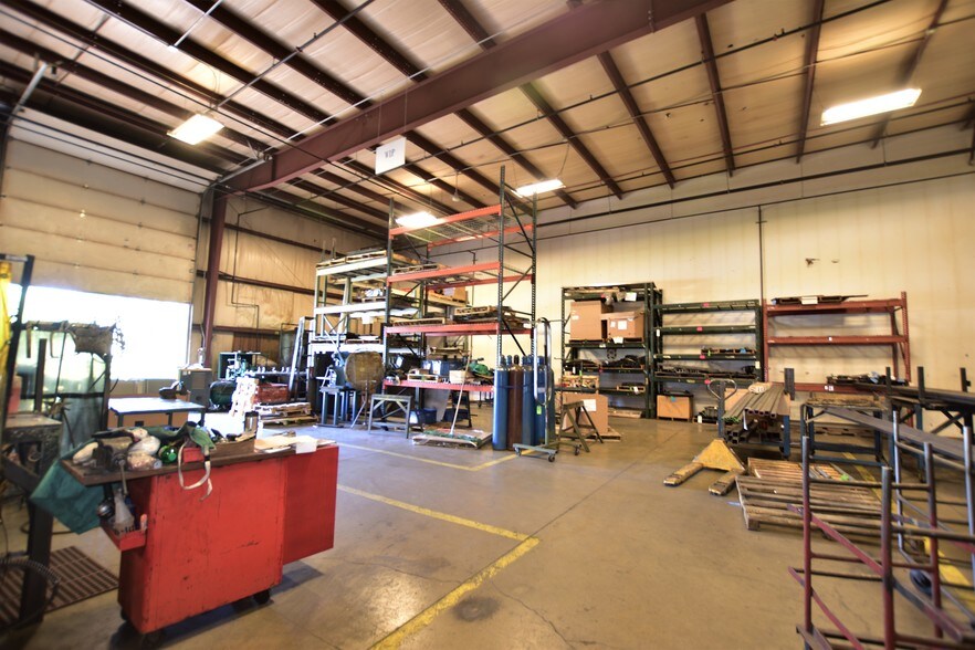More Photos Of 8167-8197 Clyde Park Ave, Byron Center Warehouse For Lease