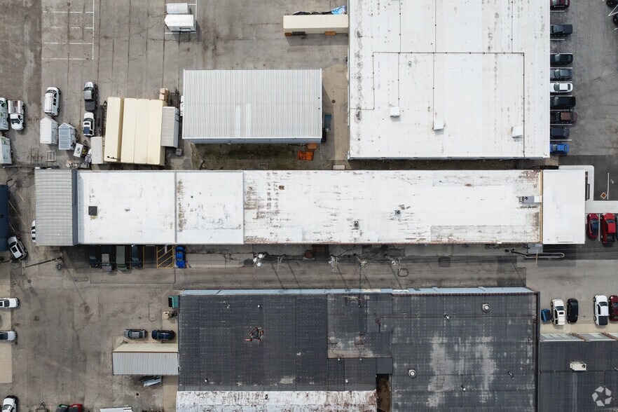 More Photos Of 1294 Conant St, Maumee Warehouse For Lease