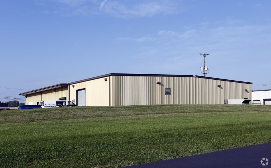 More Photos Of 6020 Benore Rd, Toledo Manufacturing For Lease