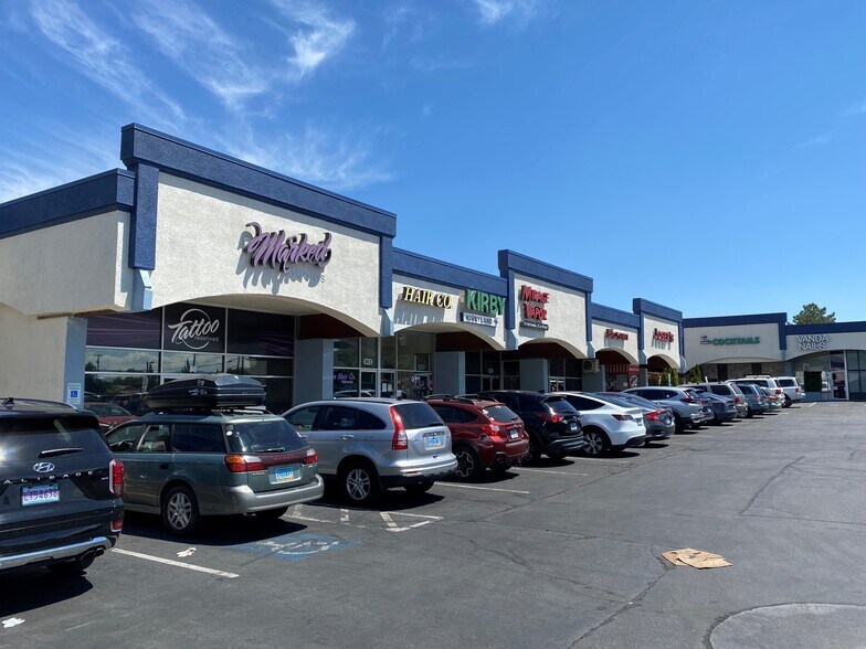 More Photos Of 901-971 W Moana Ln, Reno Unknown For Lease
