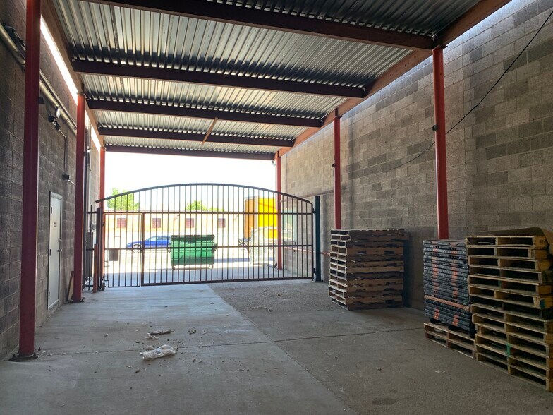 More Photos Of 333 Hope Ave, Salt Lake City Service For Sale