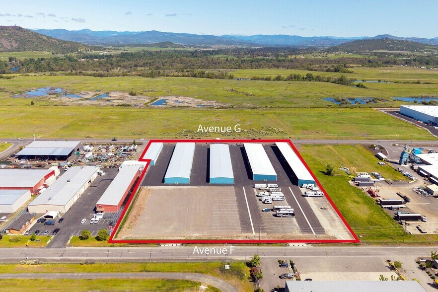 More Photos Of 1400 Avenue G, White City Self Storage For Sale