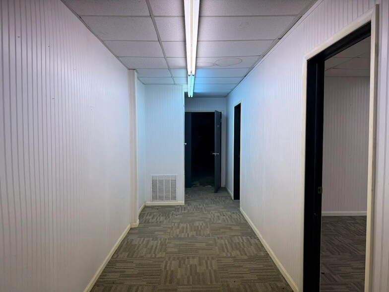 More Photos Of 346-354 S Houston St, Aransas Pass Office For Sale