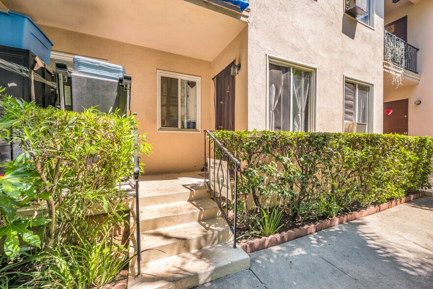 More Photos Of 8144 Sepulveda Pl, Panorama City Apartments For Sale