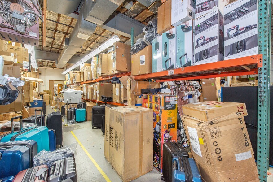 More Photos Of 95 Industrial St E, Clifton Warehouse For Sale