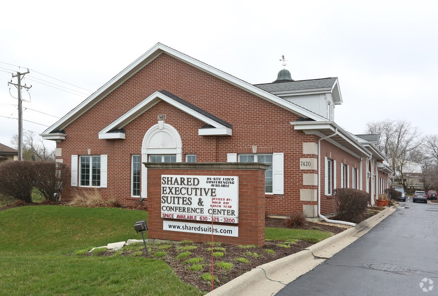 More Photos Of 7416-7420 S County Line Rd, Burr Ridge Office For Lease