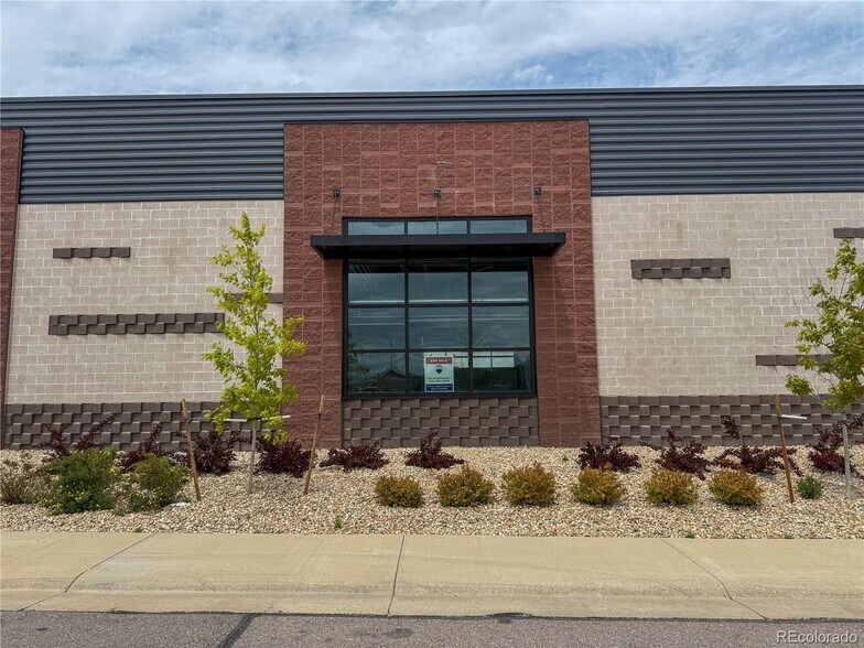 More Photos Of 4390 Regent St, Castle Rock Warehouse For Sale