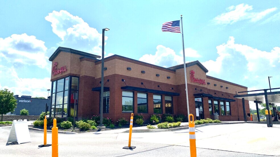 More Photos Of 5430 Peach St, Erie Drugstore For Sale