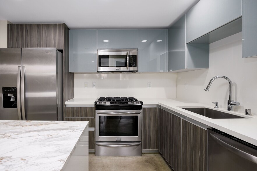 More Photos Of 119 Los Robles Ave, Pasadena Apartments For Sale