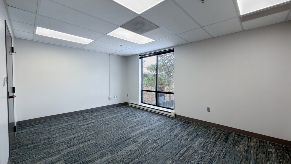 More Photos Of 6330 Lamar Ave, Overland Park Unknown For Lease