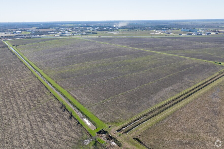 More Photos Of Interstate 10, Beaumont Land For Sale