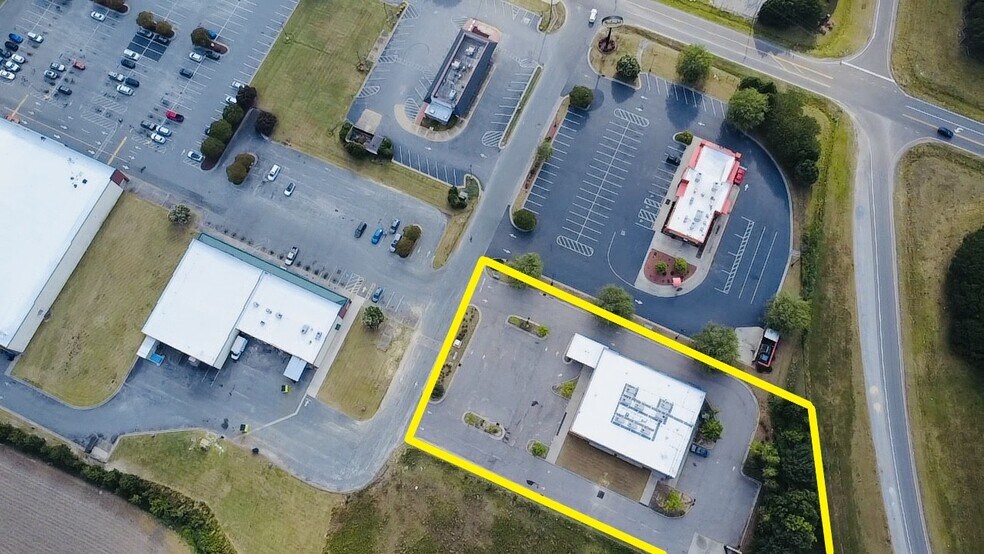 More Photos Of 102 Coyote Ln, Robersonville Medical For Lease