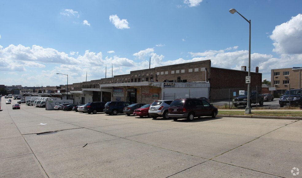 More Photos Of 1310-1324 5th St NE, Washington Storefront For Sale