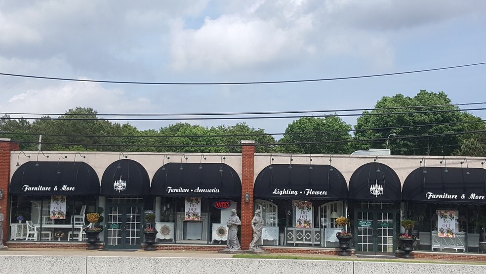 More Photos Of 1035 US Highway 9, Howell Storefront Retail Office For Lease