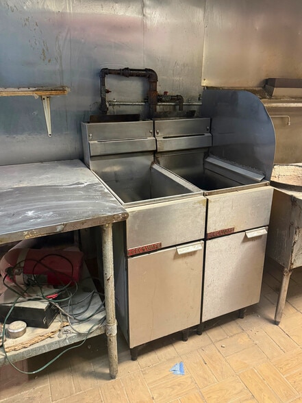 More Photos Of 811 Walton Ave, Bronx Apartments For Lease