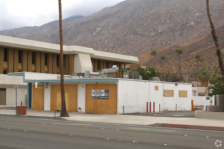 More Photos Of 311 N Indian Canyon Dr, Palm Springs General Retail For Sale