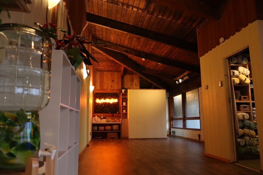 More Photos Of 980-996 Linda Mar Blvd, Pacifica Storefront For Lease